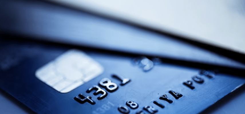 7 ways you can prevent credit card fraud when shopping!